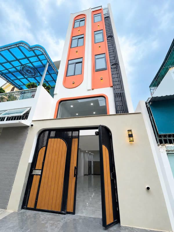 Mặt tiền toà Felix 10, Trần Thị Trọng